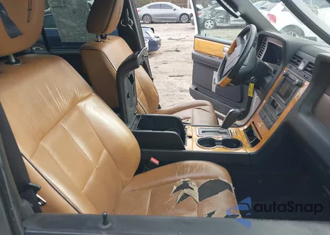 2011 Lincoln Navigator from USA, damaged, VIN 5LMJJ2H50BEJ01101